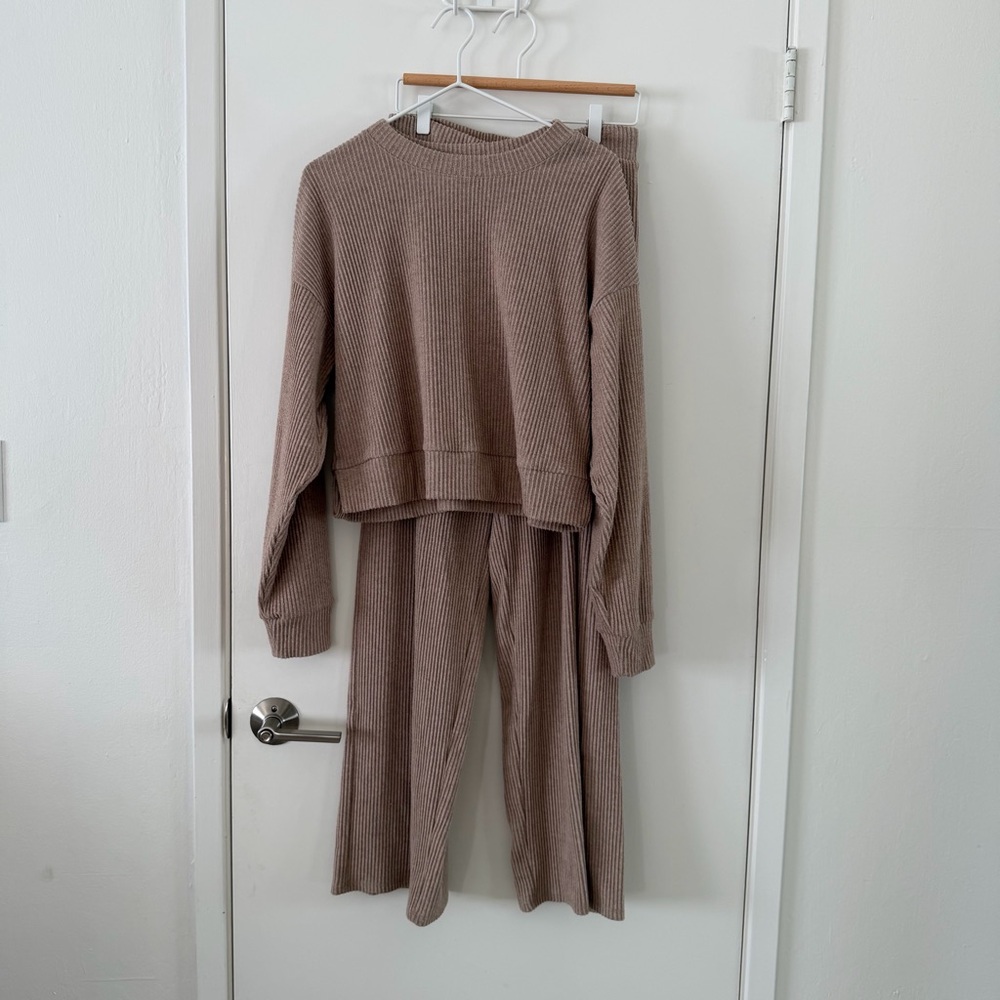 Alo Yoga Muse Ribbed Set Size S Crew Pullover + Wide Leg Pant Gravel Heather - Picture 5 of 11